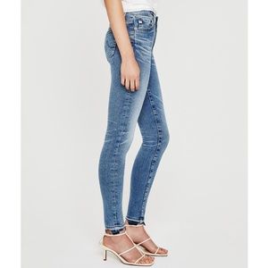 NWOT, AG Adriano Goldschmied Farrah Skinny Ankle